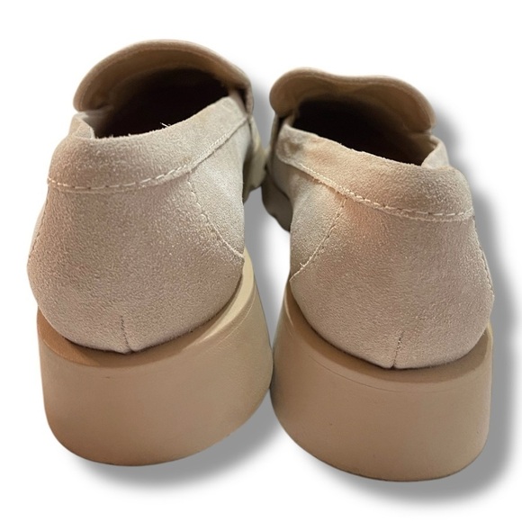 Dolce Vita Women's Elias Lug Sole Tailored Suede Loafer Tan Size 8.5 Wide - Picture 6 of 9